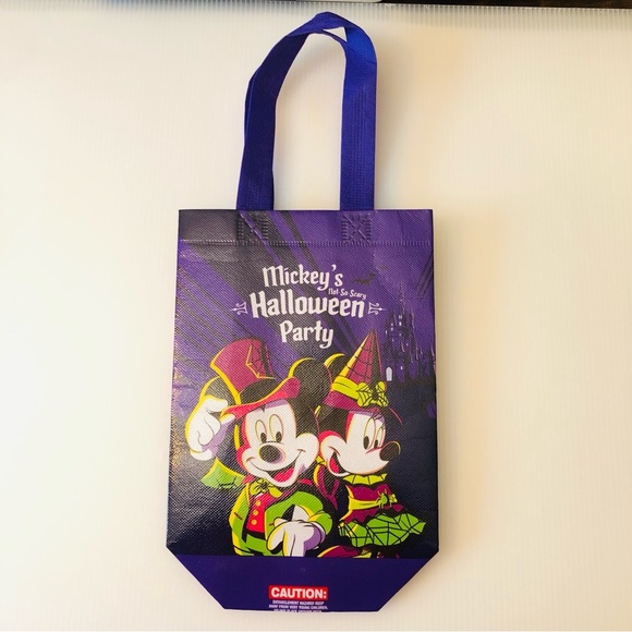 Disney 2024 Mickey's Not So Scary Halloween Party Bag - Picture 3 of 7
